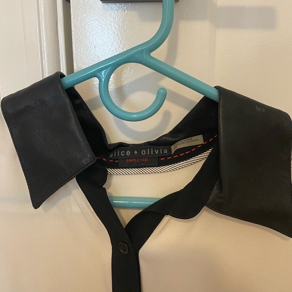 Alice + Olivia Silk/Leather Button-Up Blouse - M - Picture 3 of 4